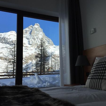Base Camp Alpine Apartments Breuil-Cervinia Exterior foto