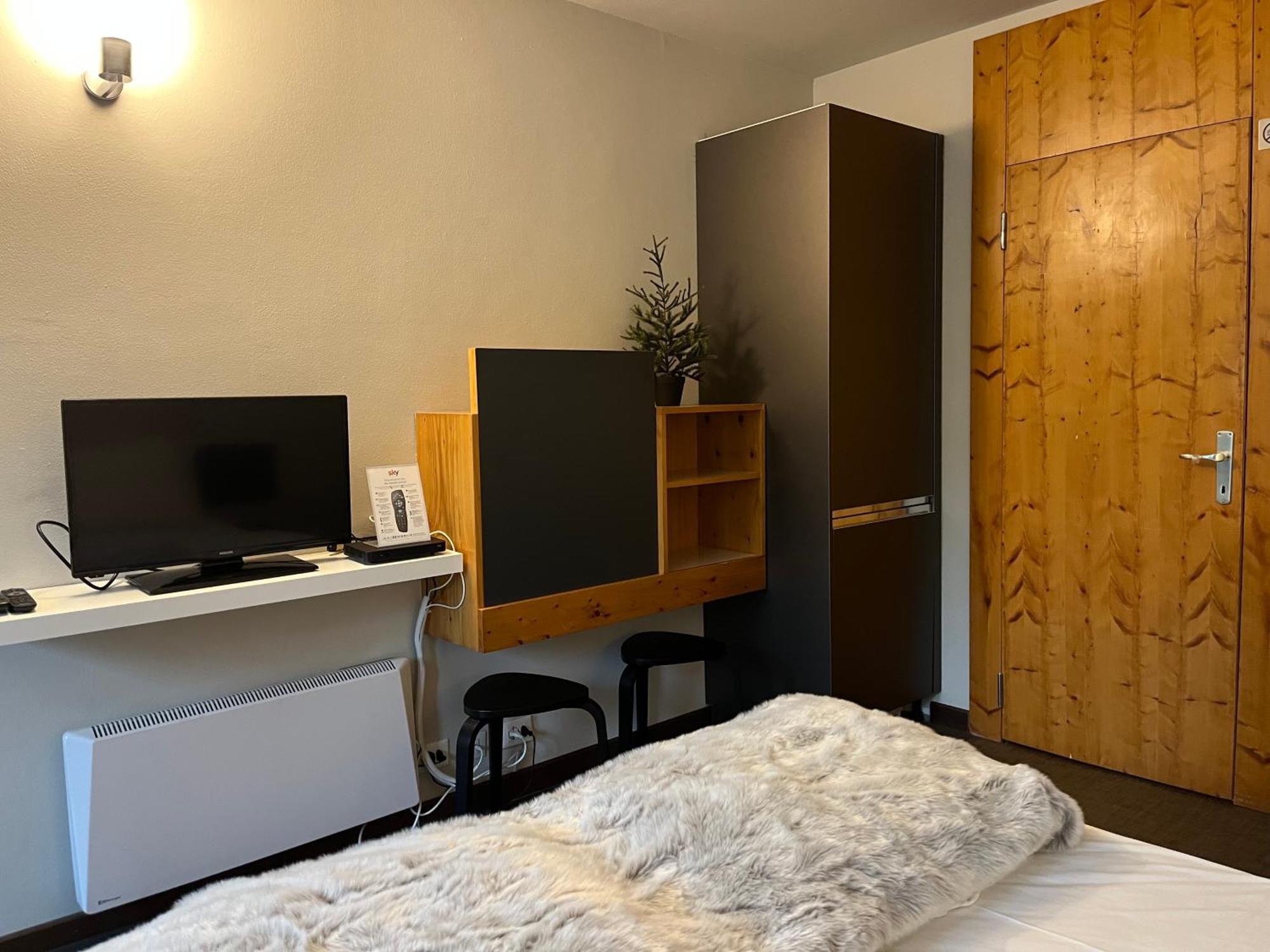 Base Camp Alpine Apartments Breuil-Cervinia Quarto foto