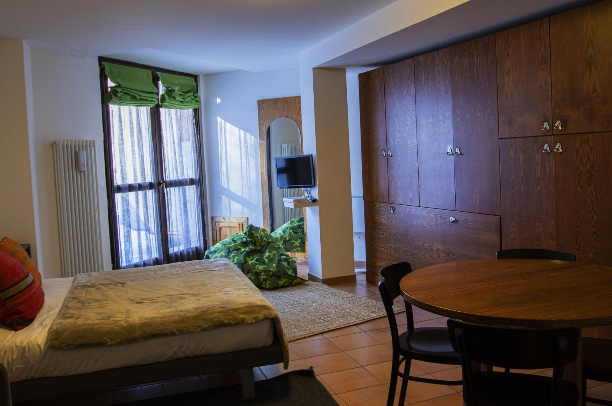 Base Camp Alpine Apartments Breuil-Cervinia Quarto foto