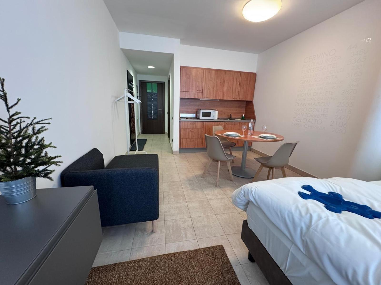 Base Camp Alpine Apartments Breuil-Cervinia Quarto foto