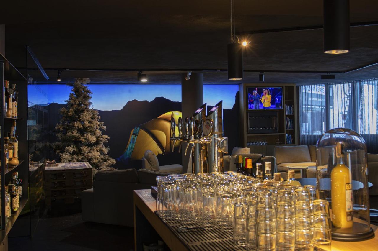 Base Camp Alpine Apartments Breuil-Cervinia Exterior foto